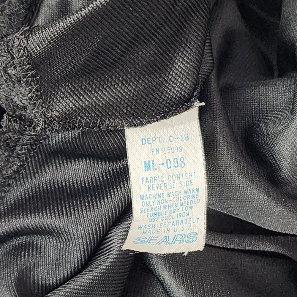 70's Vintage Sears Lace Trim Full Slip Dress - Picture 5 of 10